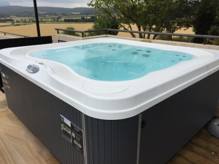 Спа бассейн Jacuzzi Profile top Спа бассейн Jacuzzi Profile top